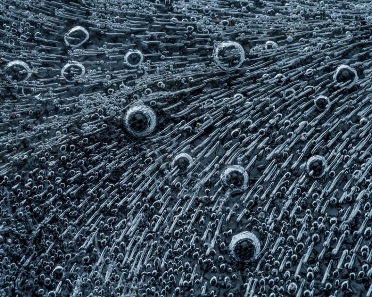 Why Boiling Water Freezes Faster Than Cold: The Mpemba Effect — Science trivia by Trivia Daily