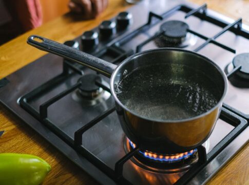 Why Water Boils Faster at High Altitude: The Pressure Secret — Science trivia by Trivia Daily
