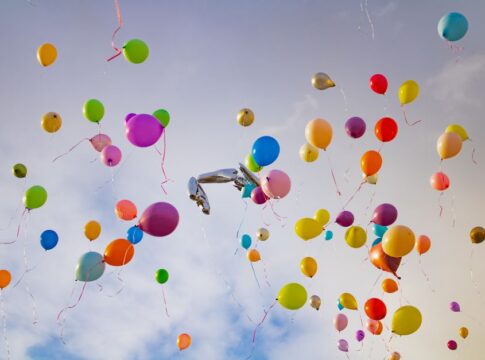 Why Helium Makes Your Voice Squeaky: The Physics Explained — Science trivia by Trivia Daily