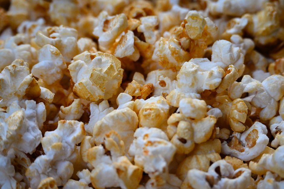 Why Popcorn Pops: The Science Behind the Kernel Explosion