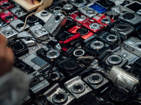 Why Film Cameras Use 24 Frames Per Second: Cinema History — Entertainment trivia by Trivia Daily